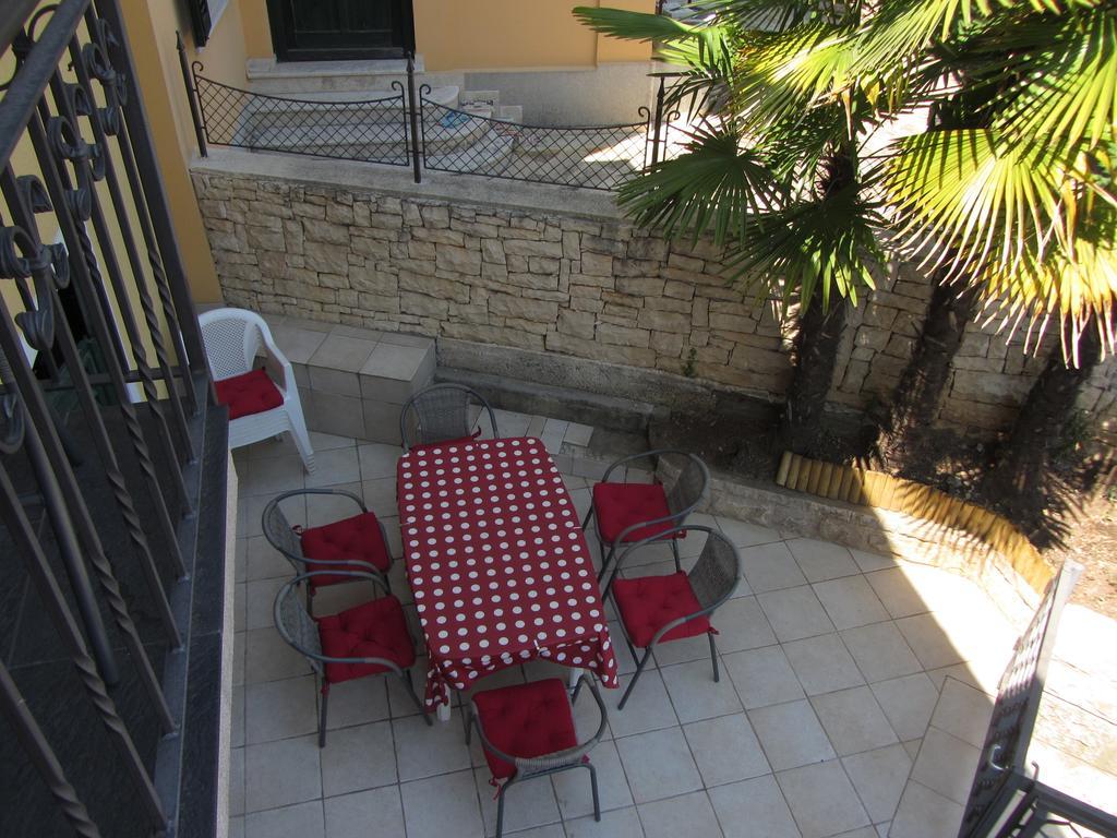 Holiday House Sara Opatija Kamer foto